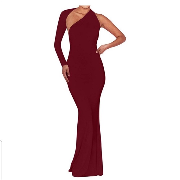 BURGUNDY  DARK RED ONE SHOULDER GOWN - Picture 2 of 4
